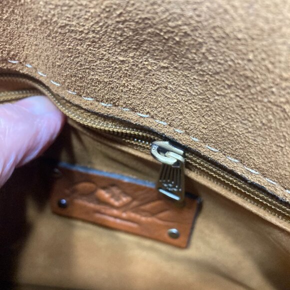 NWT Patricia Nash Hermosa Leather Crossbody in Wavy Stripes and Studs - Picture 11 of 12